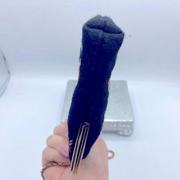 Vintage Walborg Petit Point Floral Tapestry Black Purse Clutch Evening Bag - Picture 6 of 15